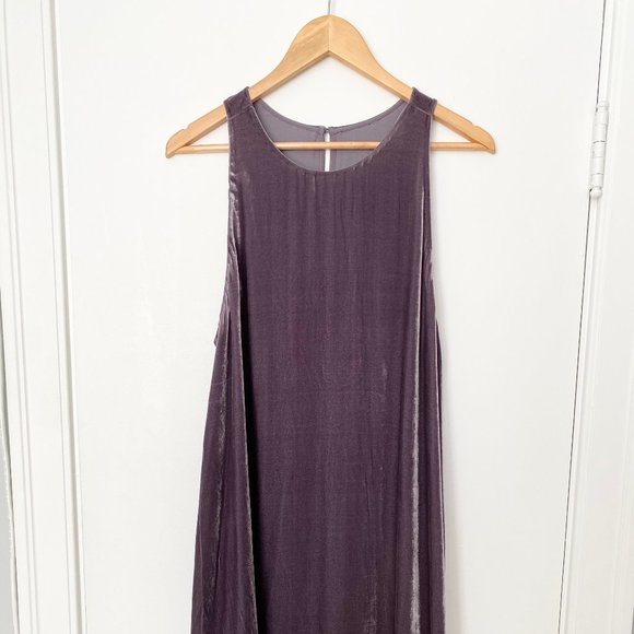 Purple Velvet Wilfred Dress - Picture 4 of 4
